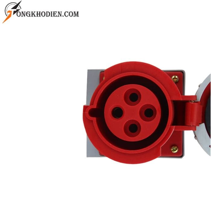 O-cam-gan-noi-cong-nghiep-16A-4P-380V-IP67-2 Ổ cắm công nghiệp gắn tủ 3 pha 16A 4 chấu IP67 chống nước, chống bụi, kết nối điện 380V an toàn và ổn định cho tủ điện, nhà máy và hệ thống công nghiệp.