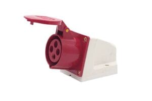Ổ cắm gắn nổi công nghiệp 32A 4 chấu 380V IP44 TEE, chuyên dùng cho hệ thống điện 3 pha, kết nối chắc chắn, an toàn và bền bỉ trong môi trường công nghiệp.