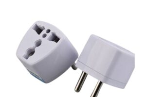 Đầu chuyển 3 chấu sang 2 chấu dùng cho thiết bị điện dân dụng và gia đình.