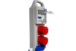 Hộp nguồn điện 3 pha 1 pha TV-124P2 tích hợp aptomat chống giật và ổ cắm công nghiệp 32A an toàn.