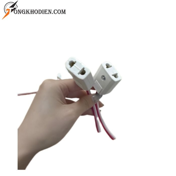 phich-cam-dien-am-duong-2 Phích cắm điện âm dương thiết kế chắc chắn, chịu tải ổn định, phù hợp hệ thống điện dân dụng và công nghiệp.
