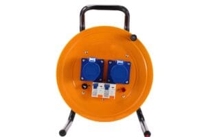 Rulo cuốn dây điện kèm aptomat chống giật 1 pha dùng cho công trình và nhà xưởng.