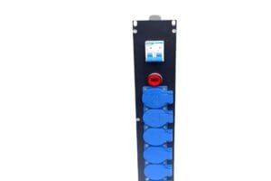 Thanh nguồn 6 ổ cắm đa năng TV 62TN1 tích hợp aptomat 63A và vỏ sắt sơn tĩnh điện chắc chắn.