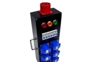 Thanh tủ điện phân phối di động TV 63TNA với 6 aptomat riêng và ổ cắm công nghiệp chuyên dụng.