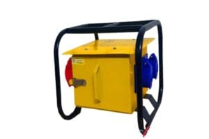 Tủ điện thi công 1 pha 3 pha sử dụng ổ cắm công nghiệp IP44, phù hợp công trình và hệ thống điện tạm.