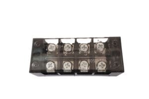 Cầu đấu điện 4 cực 25A dùng để kết nối dây dẫn an toàn, ổn định trong tủ điện và hệ thống điện dân dụng.